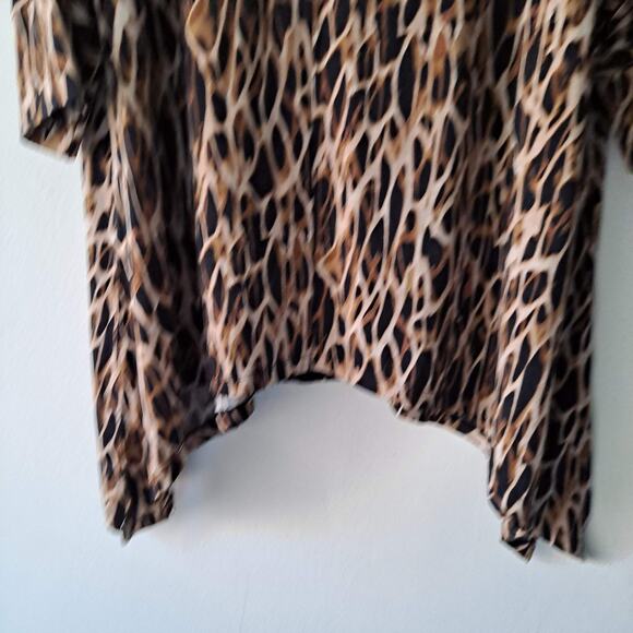 Catherines Brown & Black Animal Print Lace Trim Short Sleeve Top - Size 2X 22/24 - Picture 9 of 11